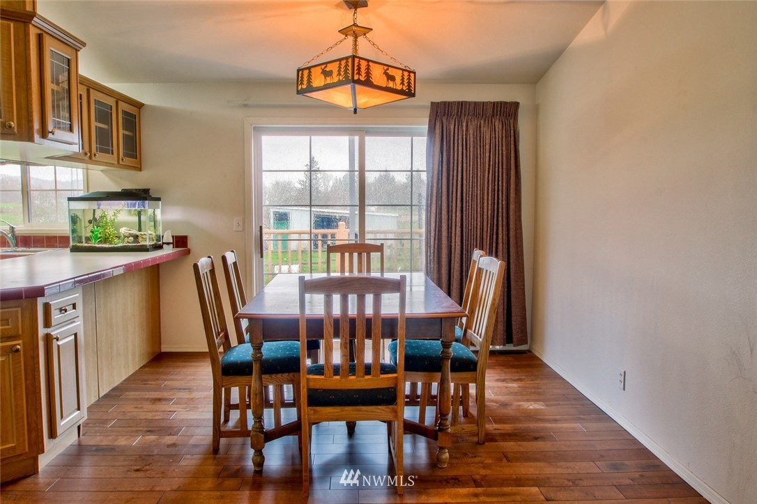 19372 Morton Road Burlington, WA 98233 - Photo 4 of 18 Gallery Image 4