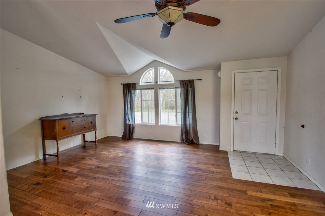 19372 Morton Road Burlington, WA 98233 - Photo 6 of 18 Gallery Image 6