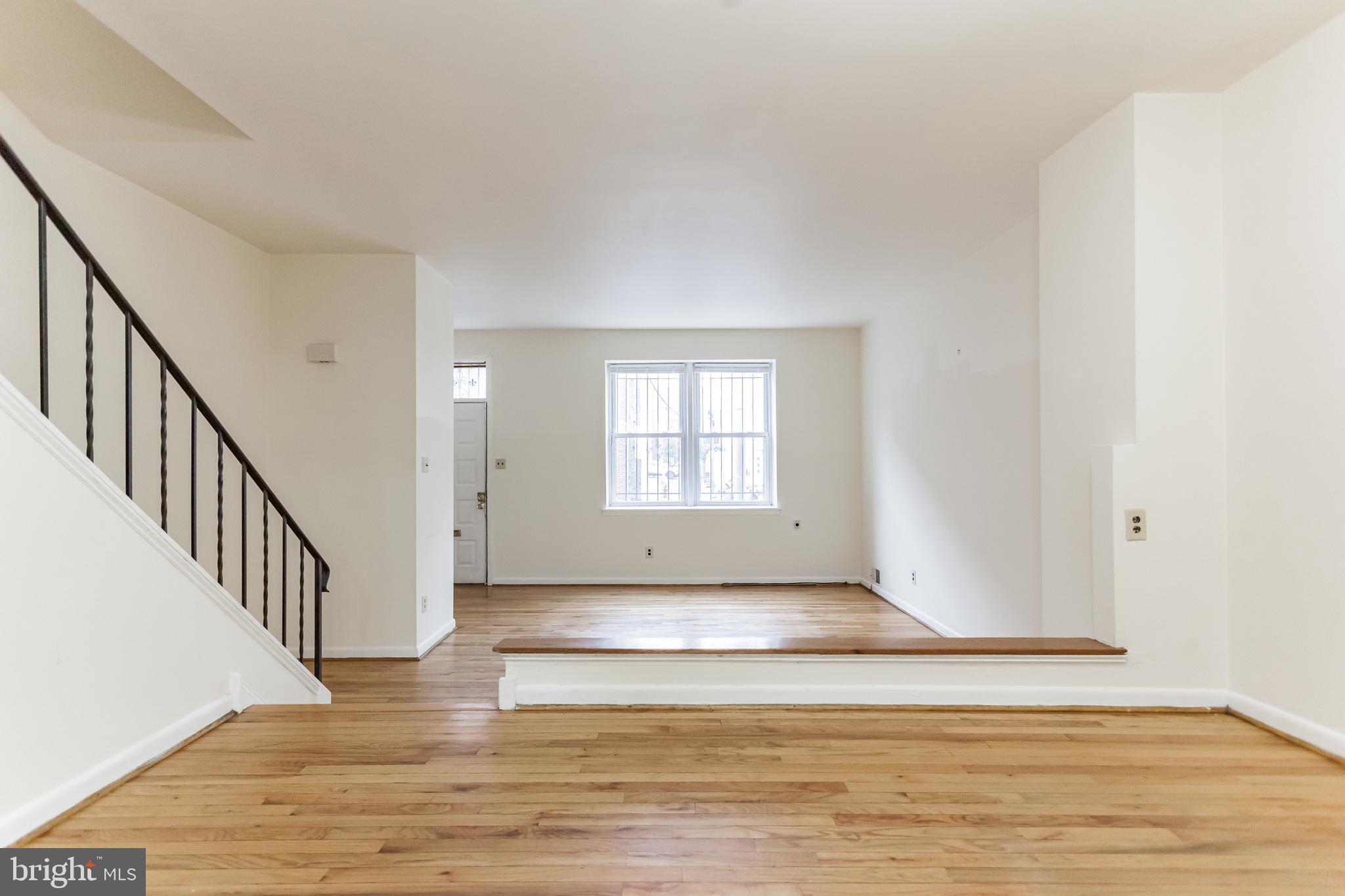 Welcome to 1111 Bainbridge Street