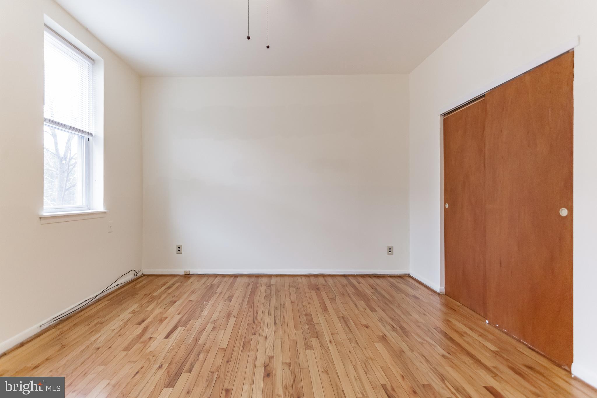 1111 Bainbridge Street Philadelphia, PA 19147 - Photo 17 of 22 Rear Bedroom