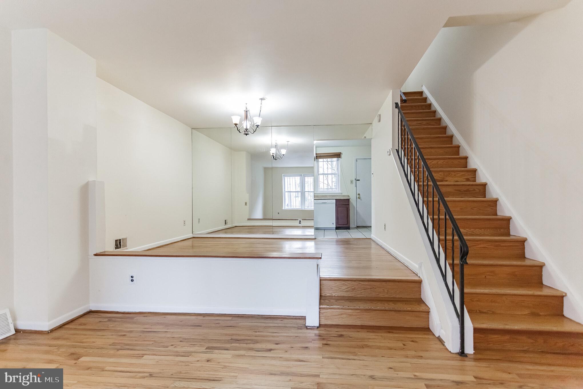 1111 Bainbridge Street Philadelphia, PA 19147 - Photo 3 of 22 Open Floor Living Area