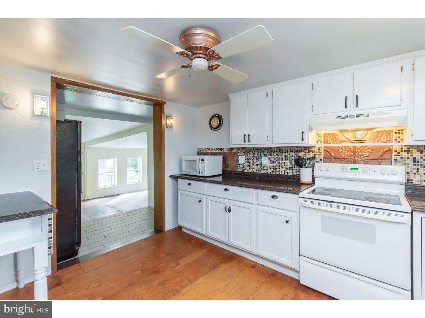 2615 Wassergass Road Hellertown, PA 18055 - Photo 11 of 25 Gallery Image 11