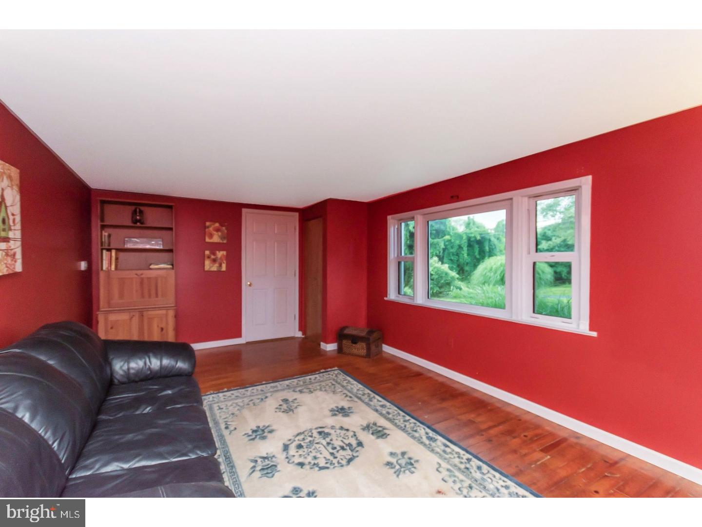 2615 Wassergass Road Hellertown, PA 18055 - Photo 5 of 25 Gallery Image 5