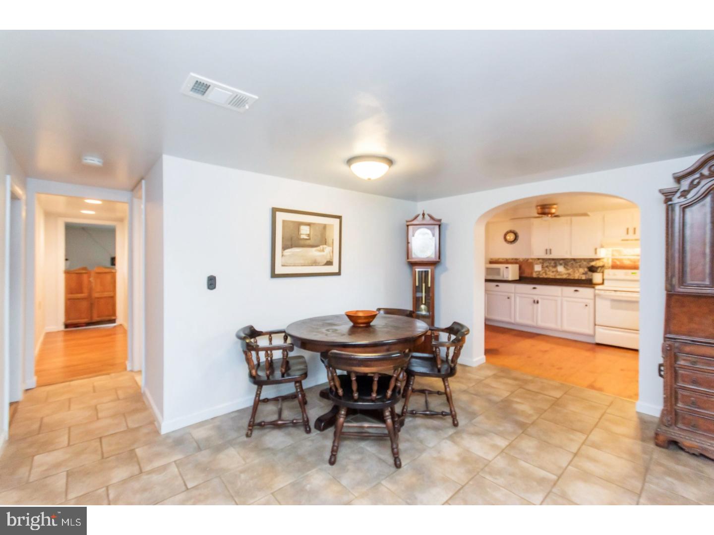 2615 Wassergass Road Hellertown, PA 18055 - Photo 7 of 25 Gallery Image 7