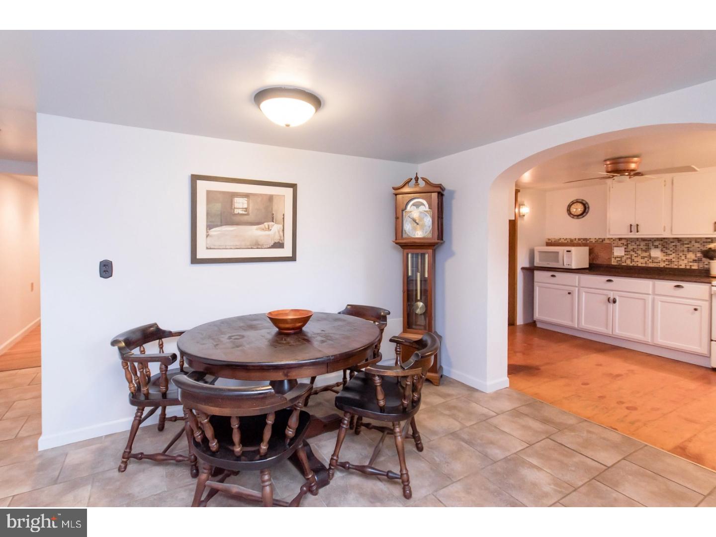 2615 Wassergass Road Hellertown, PA 18055 - Photo 8 of 25 Gallery Image 8