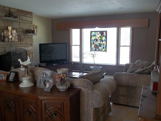49W720 Lenschow Road Sycamore, IL 60178 - Photo 10 of 23