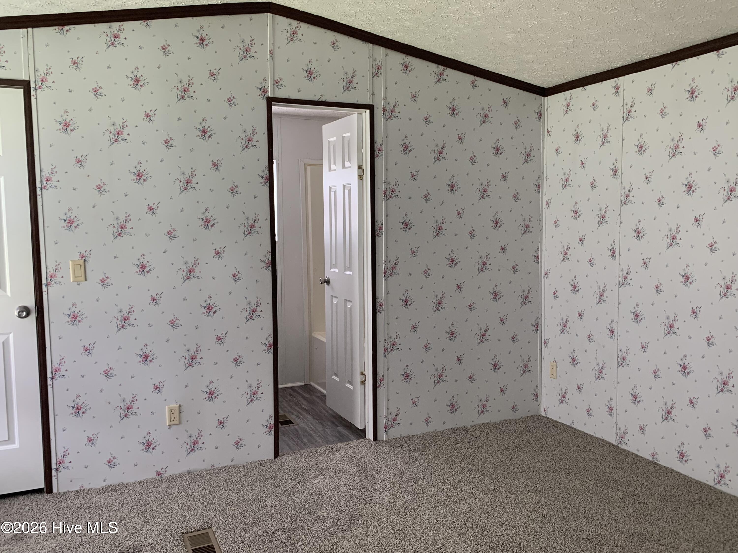 1825 Blue Creek Road, Unit 1 Jacksonville, NC 28540 - Photo 7 of 9 IMG_6963