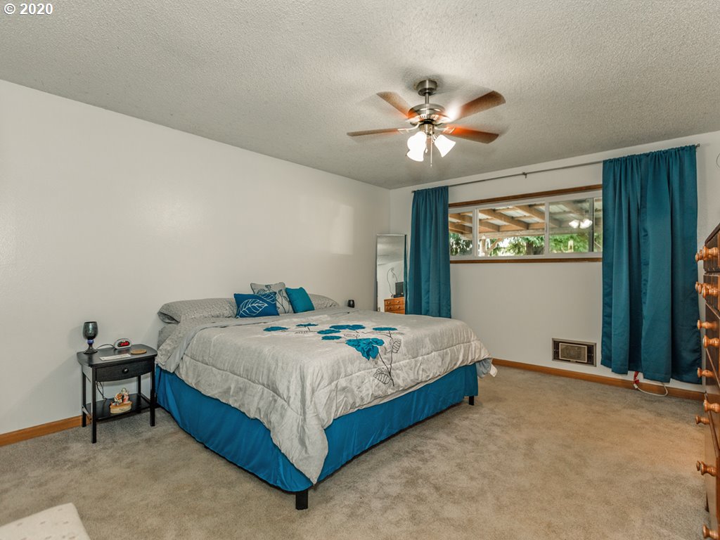25709 Northeast Brunner Road Camas, WA 98607 - Photo 15 of 32