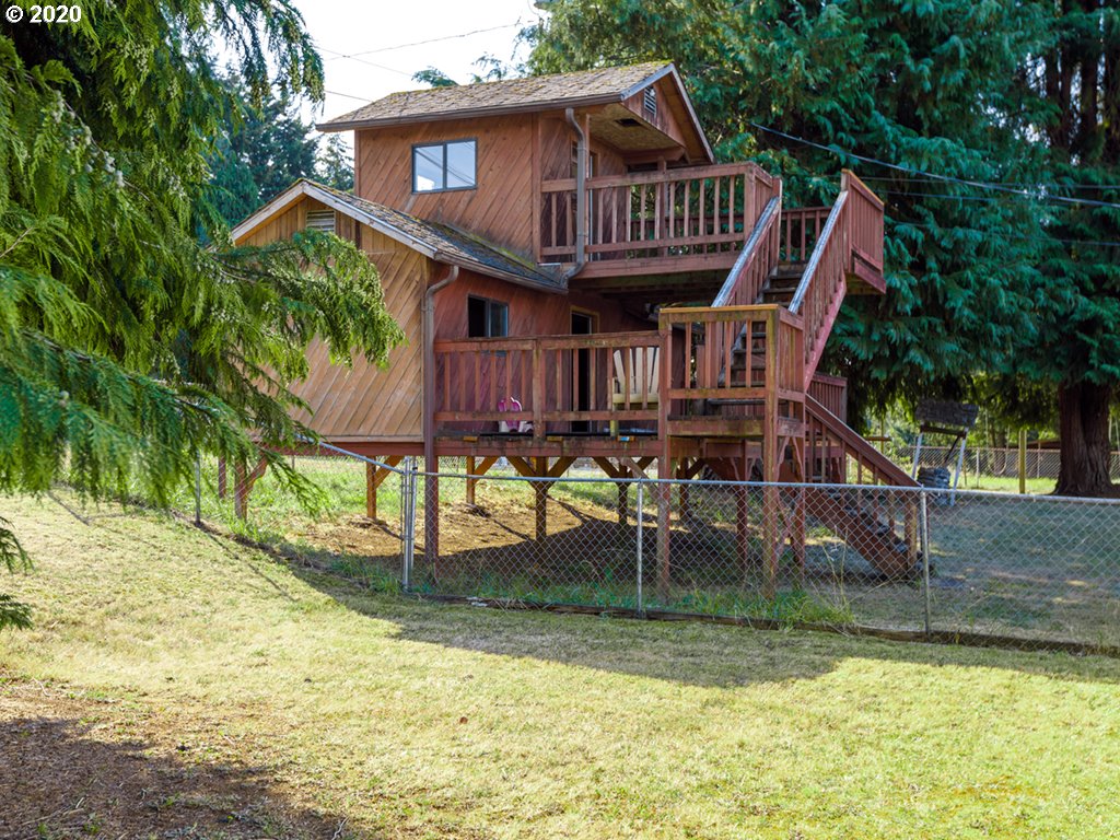 25709 Northeast Brunner Road Camas, WA 98607 - Photo 21 of 32