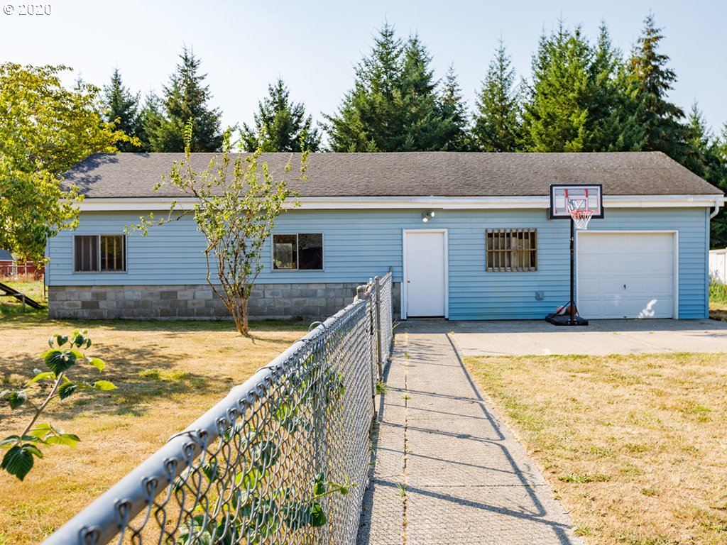 25709 Northeast Brunner Road Camas, WA 98607 - Photo 24 of 32
