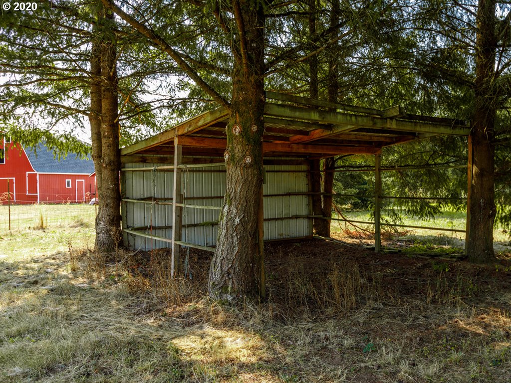 25709 Northeast Brunner Road Camas, WA 98607 - Photo 29 of 32