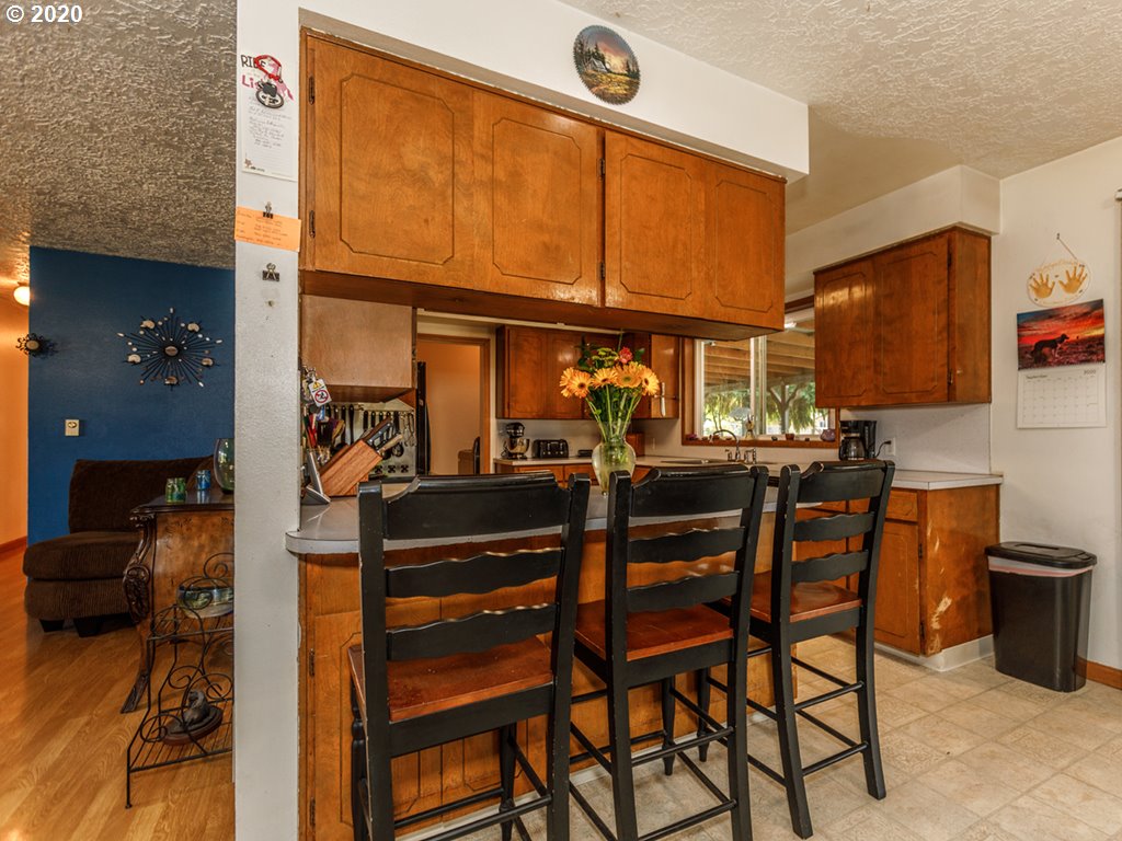 25709 Northeast Brunner Road Camas, WA 98607 - Photo 7 of 32
