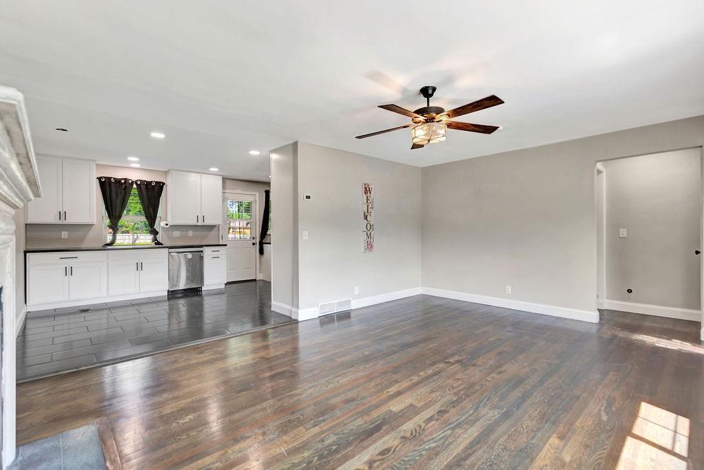 1857 8 Mile Road Cincinnati, OH 45255 - Photo 5 of 35 Gallery Image 5