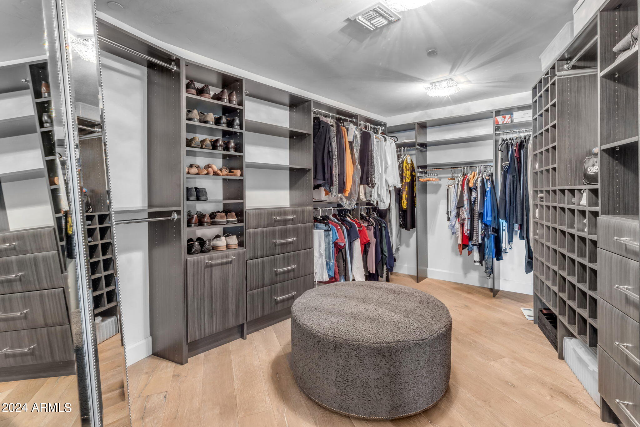 7181 East Camelback Road, Unit 704 Scottsdale, AZ 85251 - Photo 30 of 96 Large oversized primary closet