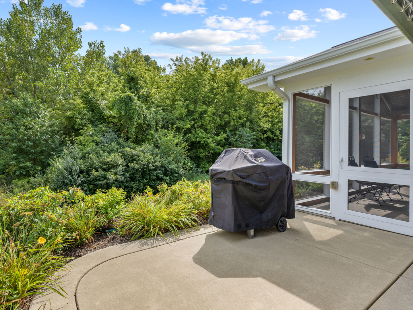 14038 Westmore Road Huntley, IL 60142 - Photo 27 of 32 Gallery Image 27