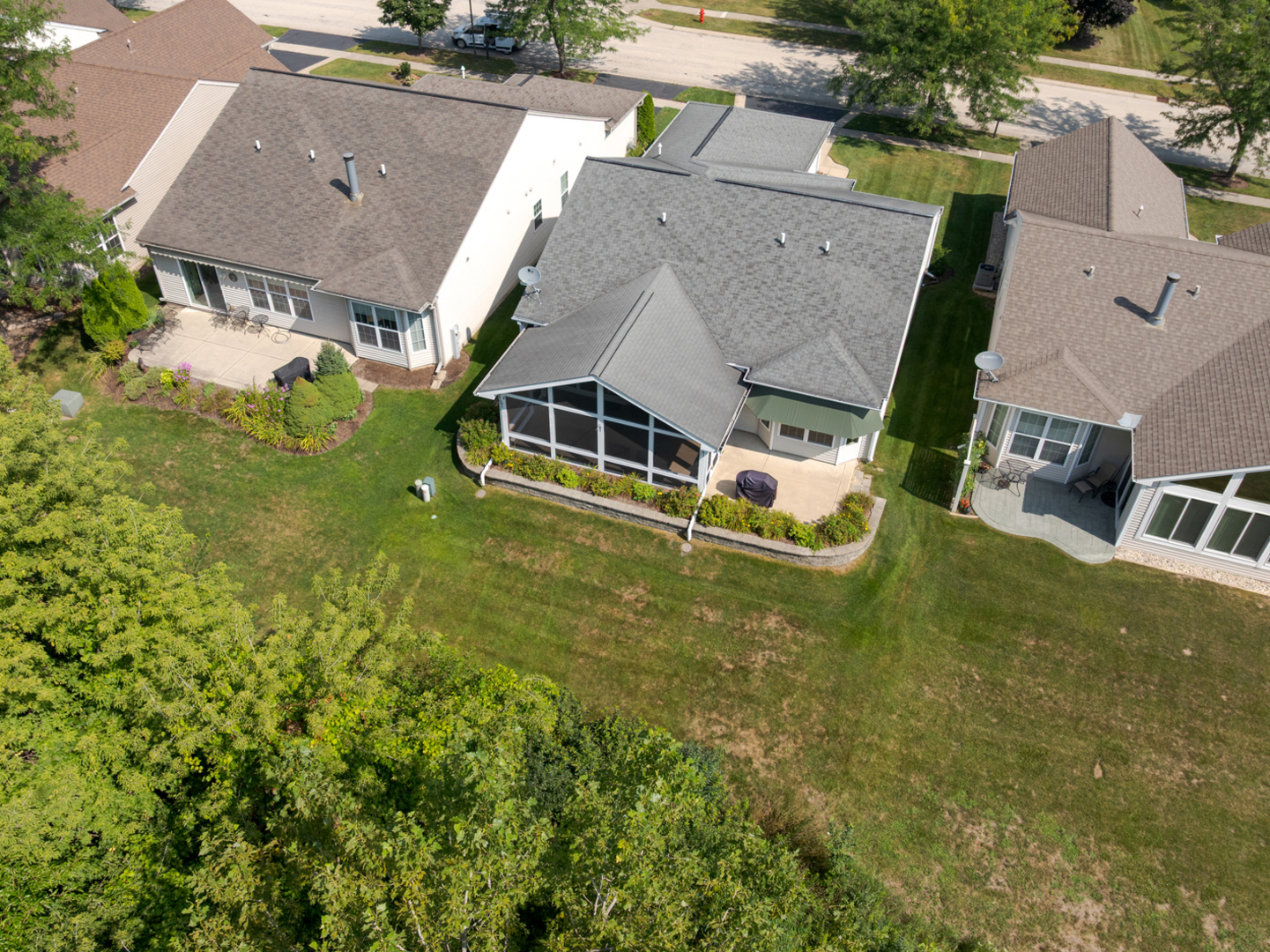 14038 Westmore Road Huntley, IL 60142 - Photo 7 of 32 Gallery Image 7