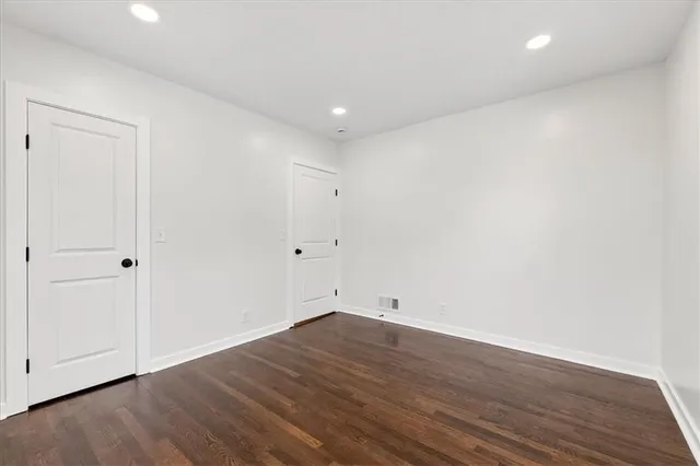 $385,000 | 7520 Grand Avenue, Kansas City, MO 64114