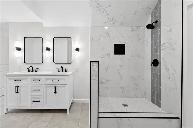 $385,000 | 7520 Grand Avenue, Kansas City, MO 64114