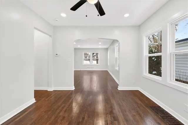 $385,000 | 7520 Grand Avenue, Kansas City, MO 64114