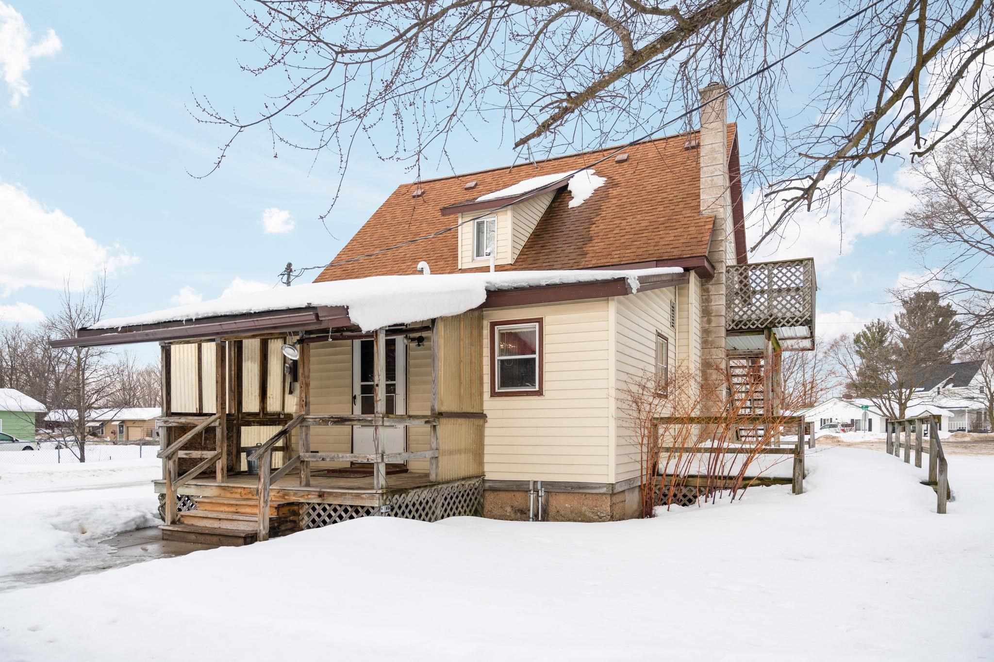 1663 County Road 633 Grawn, MI 49637 - Photo 40 of 43