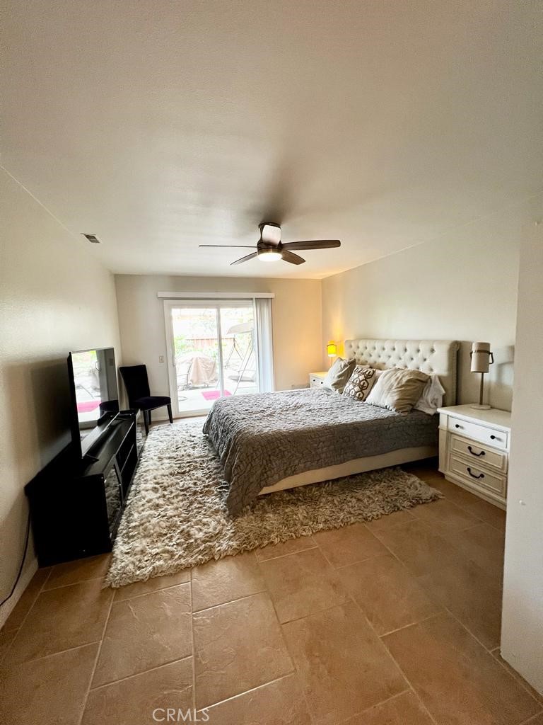 803 Caminito Azul Carlsbad, CA 92011 - Photo 16 of 44