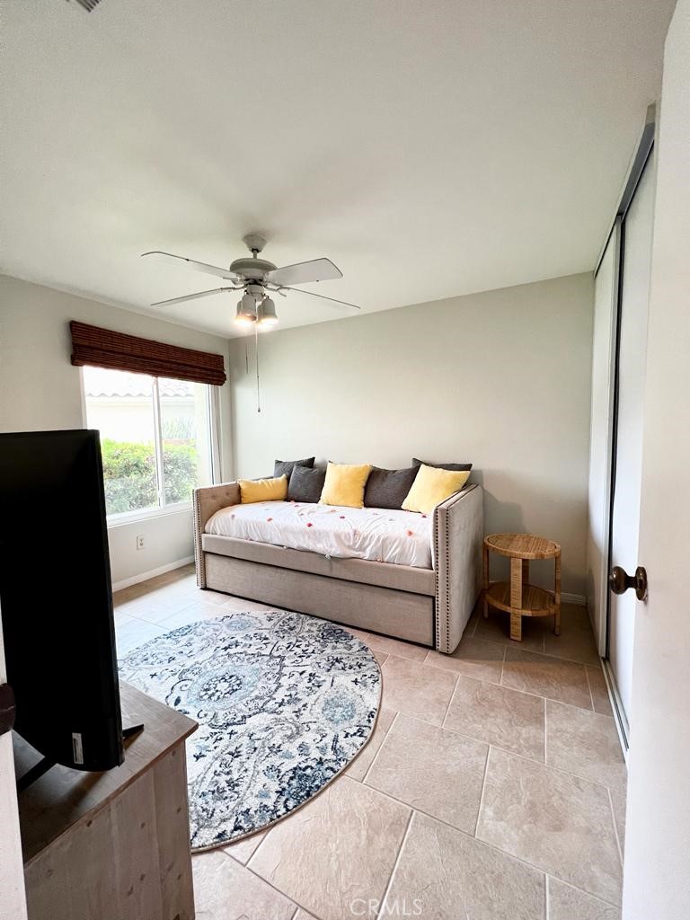 803 Caminito Azul Carlsbad, CA 92011 - Photo 24 of 44