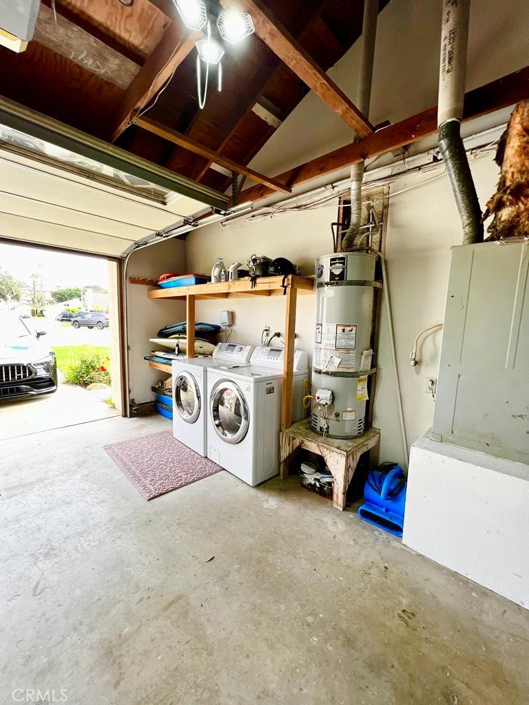 803 Caminito Azul Carlsbad, CA 92011 - Photo 35 of 44