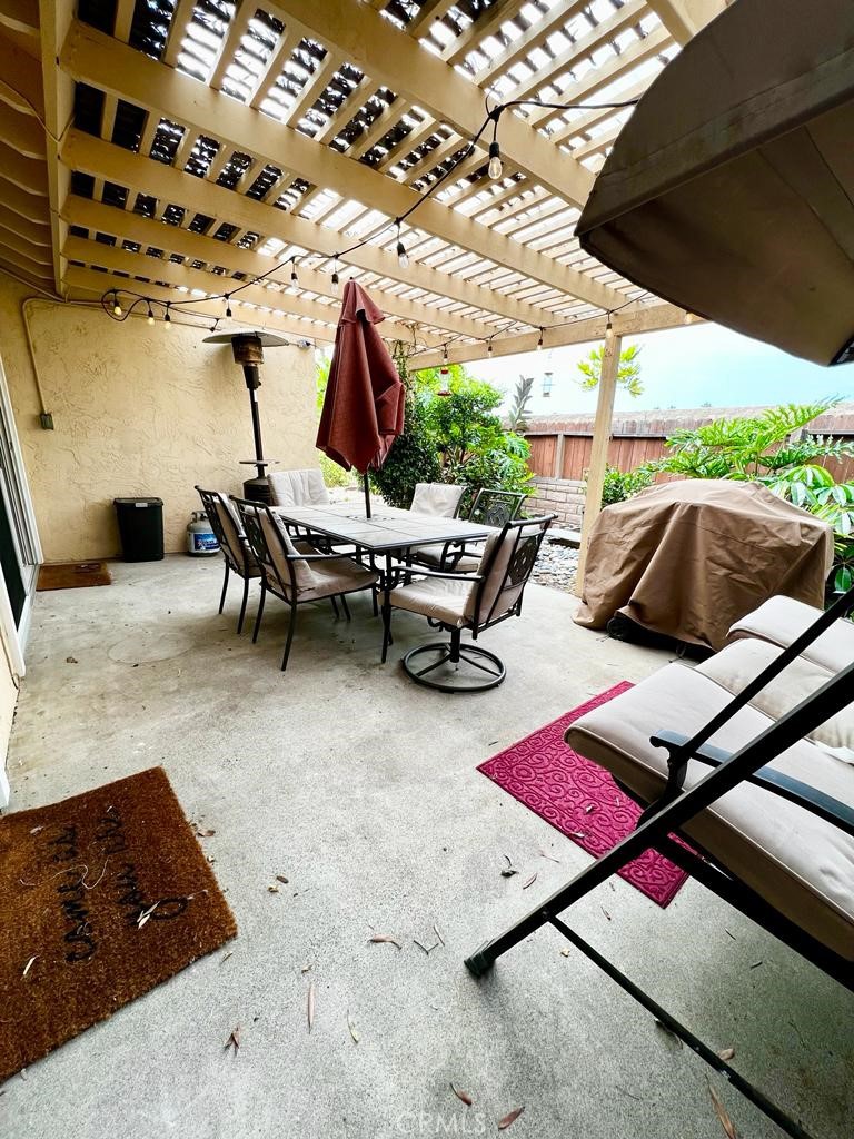 803 Caminito Azul Carlsbad, CA 92011 - Photo 42 of 44