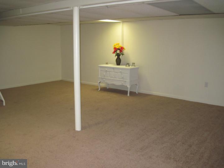 819 Byberry Road Philadelphia, PA 19116 - Photo 14 of 16 Basement - Finished