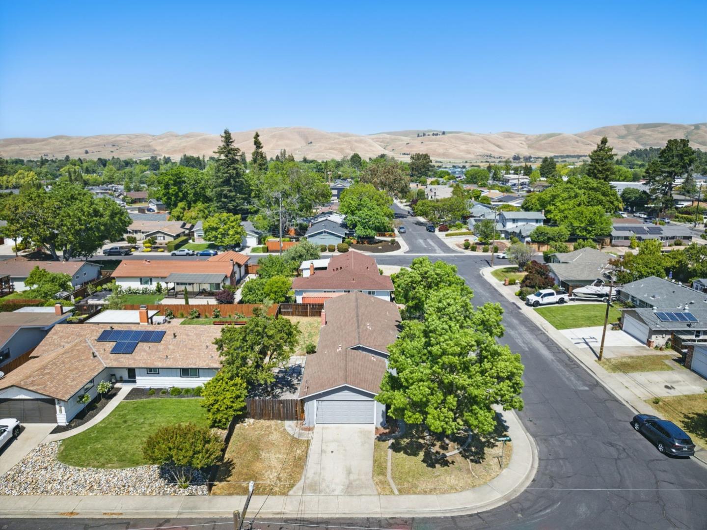 1693 Greentree Drive Concord, CA 94521 - Photo 39 of 40 a view of a city