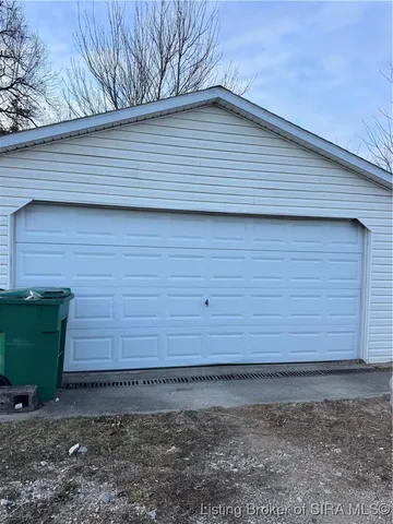 $214,000 | 3975 Highway 11, Lanesville, IN 47136