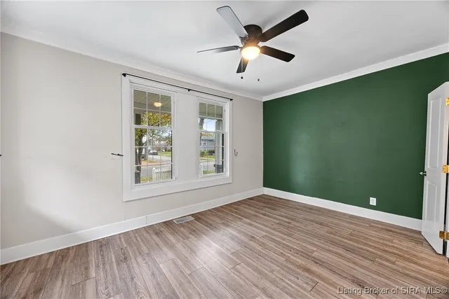 $179,900 | 724 Watt Street, Jeffersonville, IN 47130