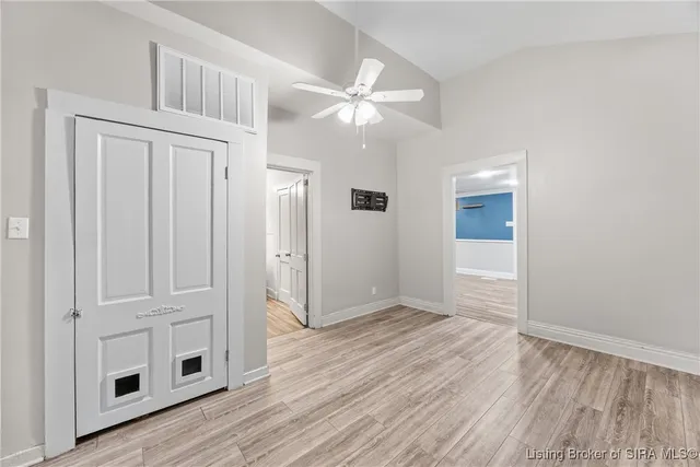 $179,900 | 724 Watt Street, Jeffersonville, IN 47130