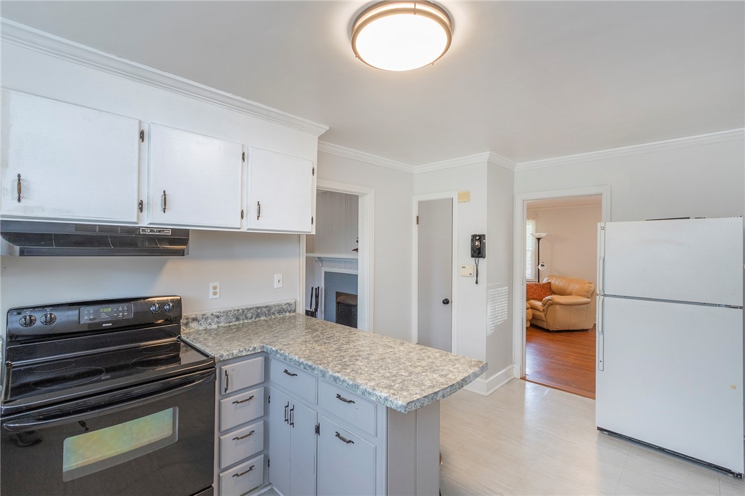 1218 Bolt Drive Anderson, SC 29621 - Photo 19 of 46 A well-equipped kitchen offering ample counter space and convenient access to adjacent living areas.
