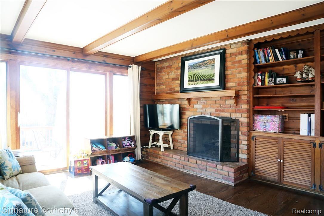 417 West Webster Road Royal Oak, MI 48073 - Photo 6 of 18 6.JPG