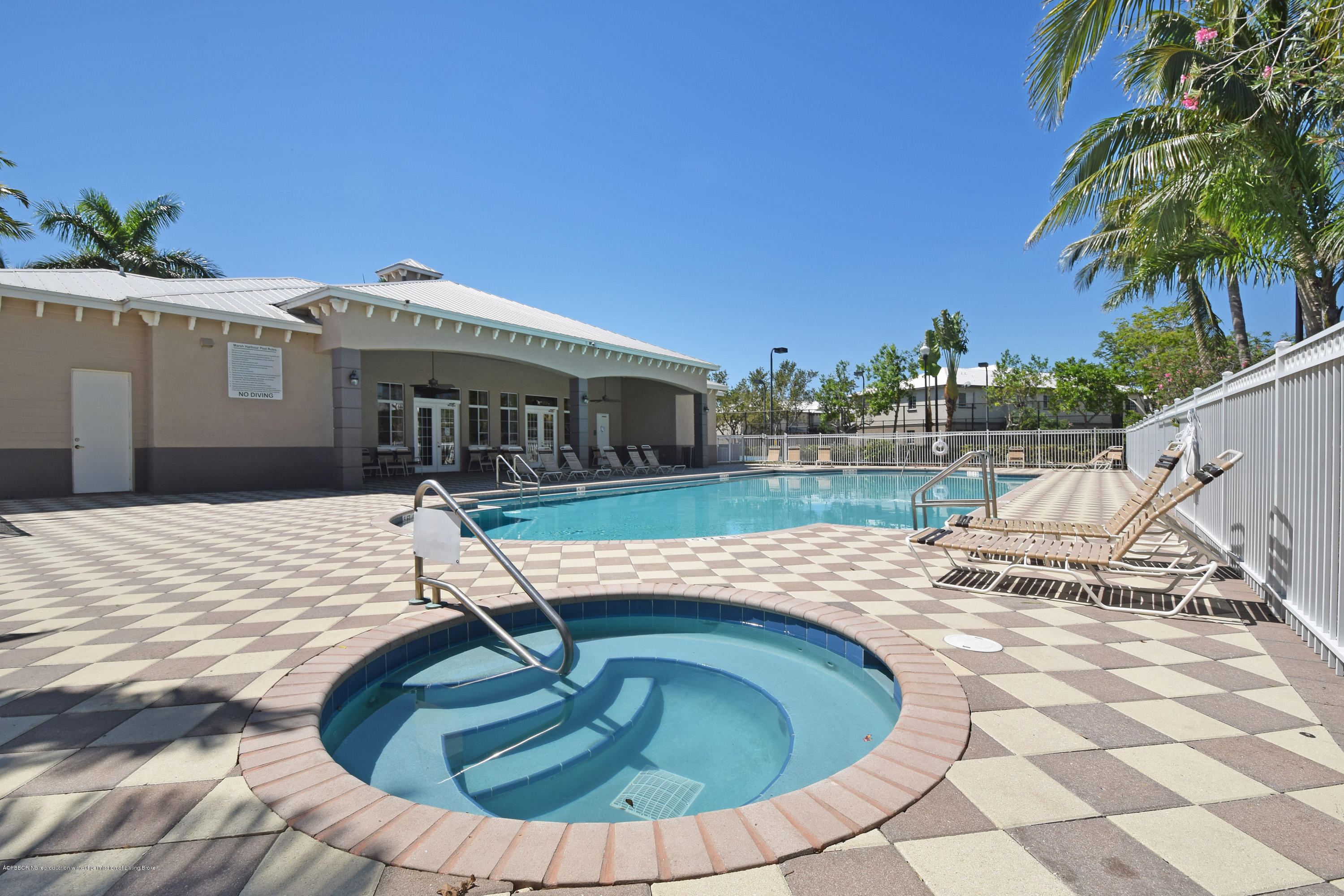 2016 Island Drive, Unit 2016 Riviera Beach, FL 33404 - Photo 12 of 51 DSC_0220