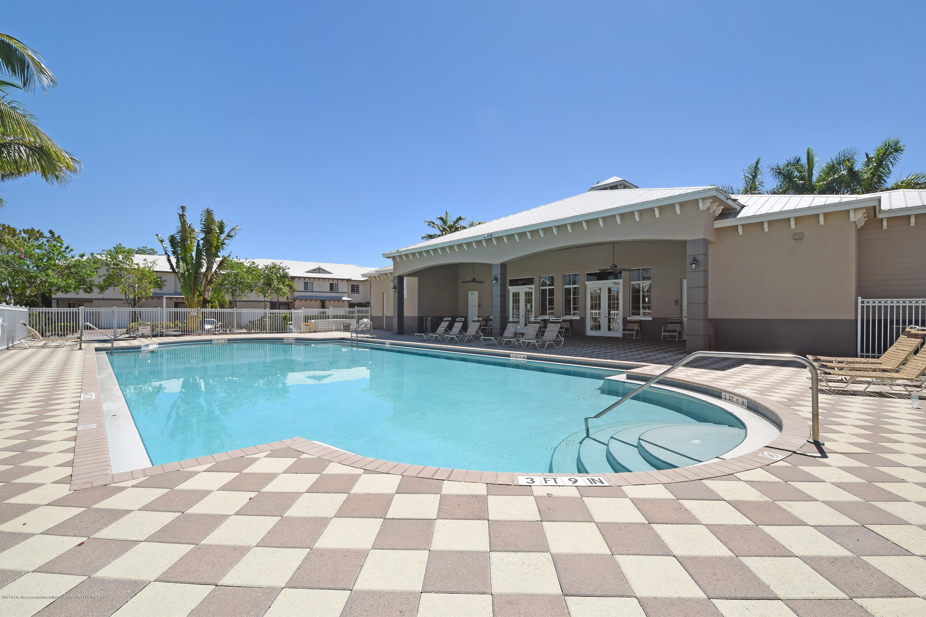 2016 Island Drive, Unit 2016 Riviera Beach, FL 33404 - Photo 13 of 51 DSC_0226