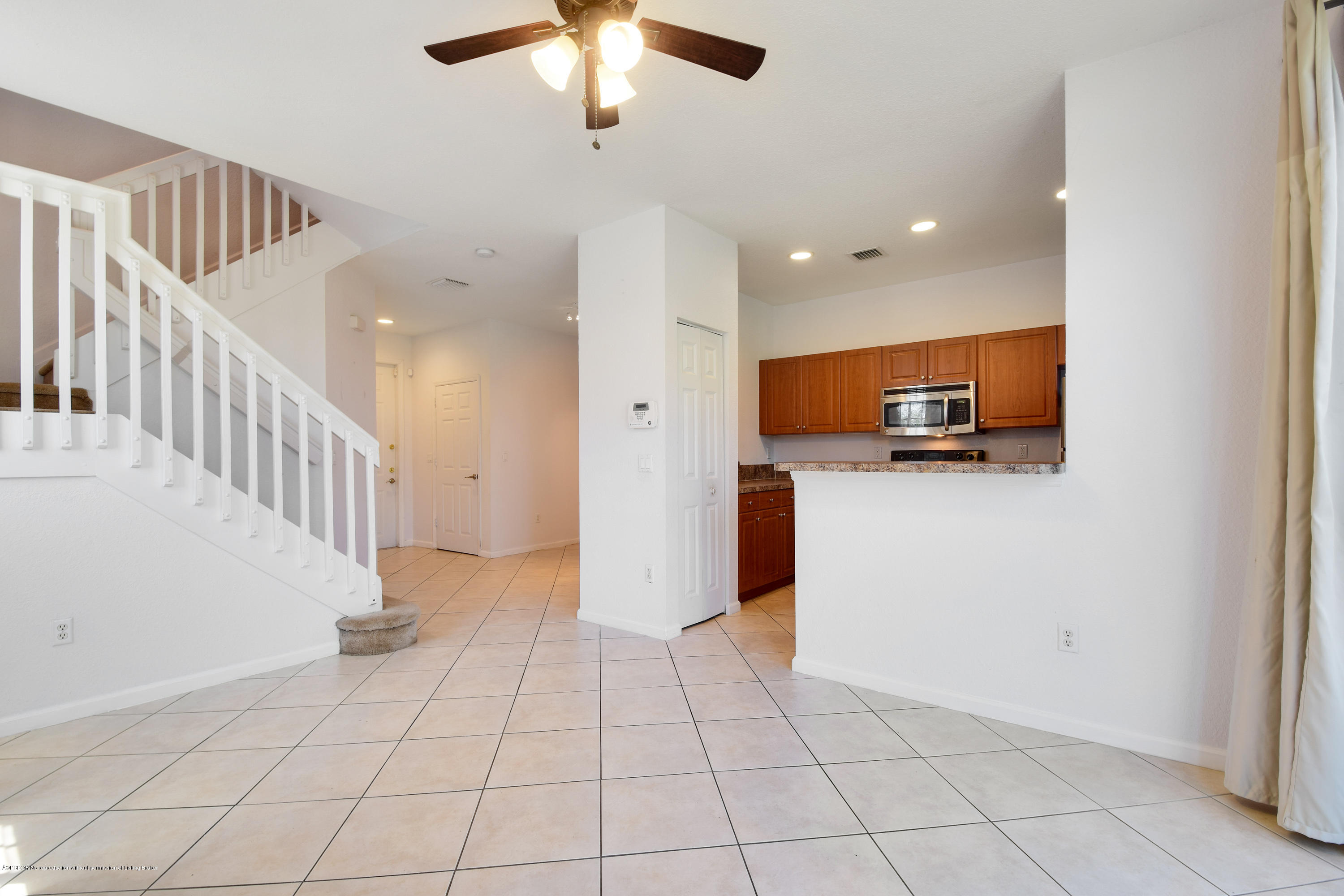 2016 Island Drive, Unit 2016 Riviera Beach, FL 33404 - Photo 22 of 51 DSC_0259