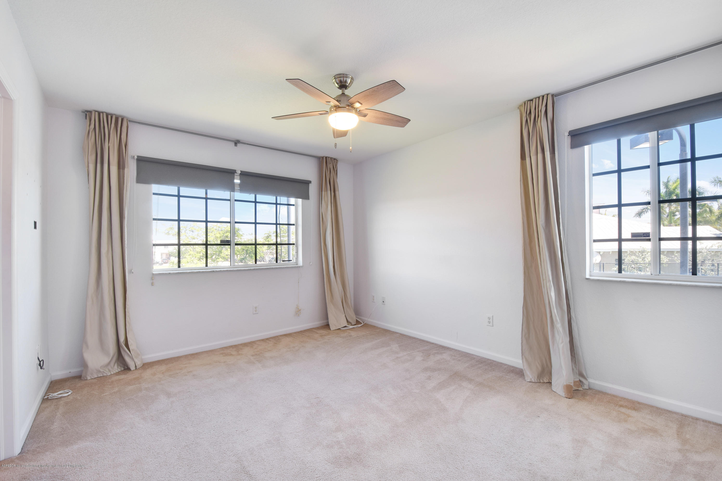 2016 Island Drive, Unit 2016 Riviera Beach, FL 33404 - Photo 35 of 51 DSC_0307