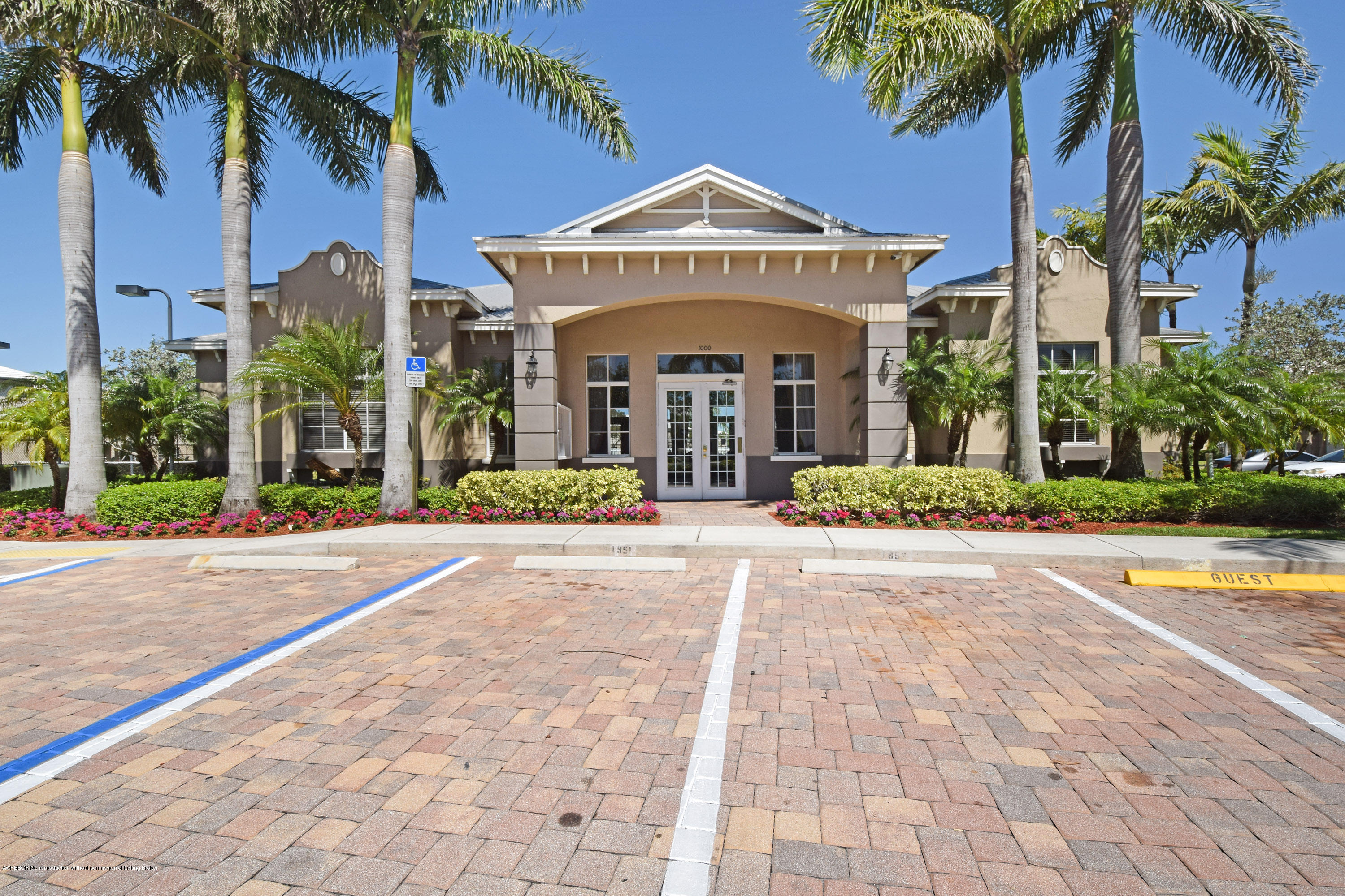 2016 Island Drive, Unit 2016 Riviera Beach, FL 33404 - Photo 5 of 51 DSC_0190