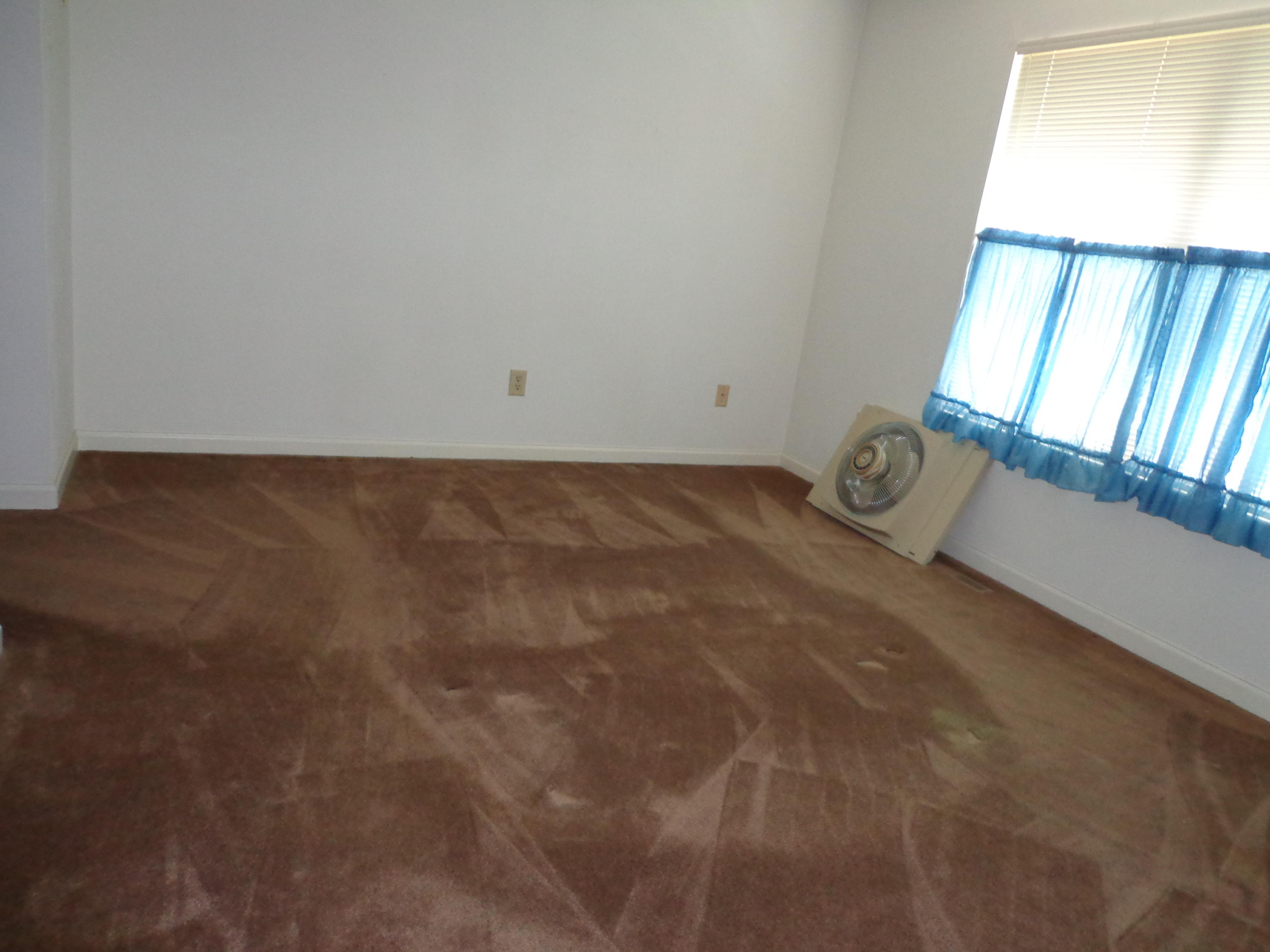 1792 Windlass Road Moneta, VA 24121 - Photo 14 of 56 DSC08515