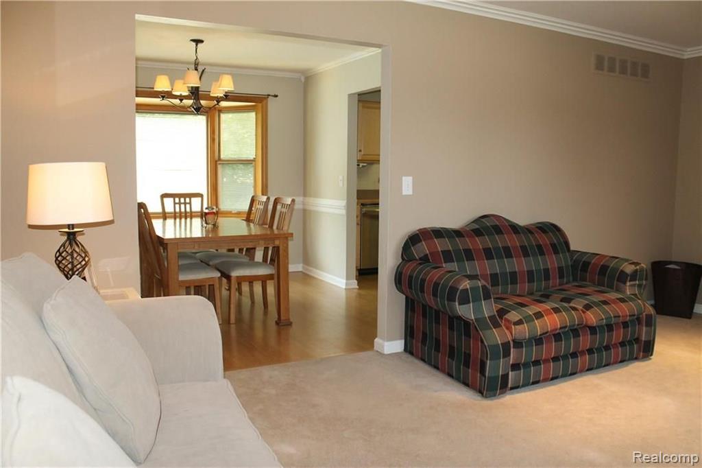 717 Kentucky Drive Rochester Hills, MI 48307 - Photo 19 of 49