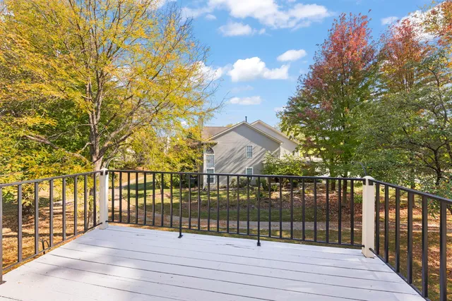 $329,900 | 30-w023 Cedar Court, Unit 23, Warrenville, IL 60555