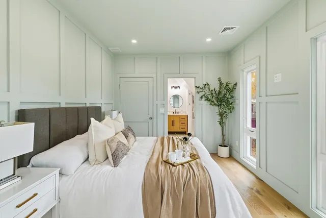 $999,988 | 34 Hinckley Street, Unit 1, Somerville, MA 02145