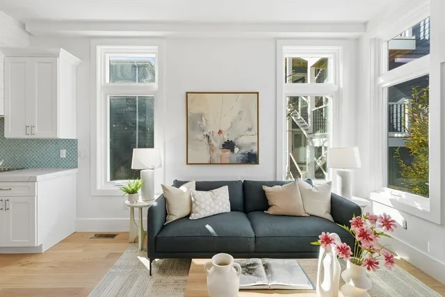 $999,988 | 34 Hinckley Street, Unit 1, Somerville, MA 02145