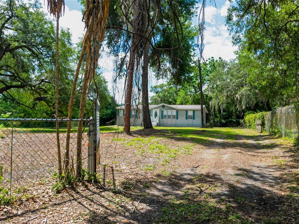 1819 Sinclair Hills Road Lutz, FL 33549 - Photo 11 of 60 a view of a park