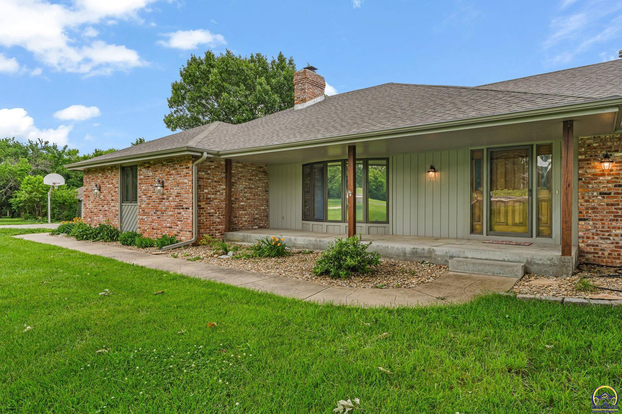 6412 Southwest Vorse Road Auburn, KS 66402 - Photo 24 of 72