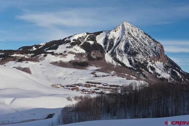 a view of mountain view with beach