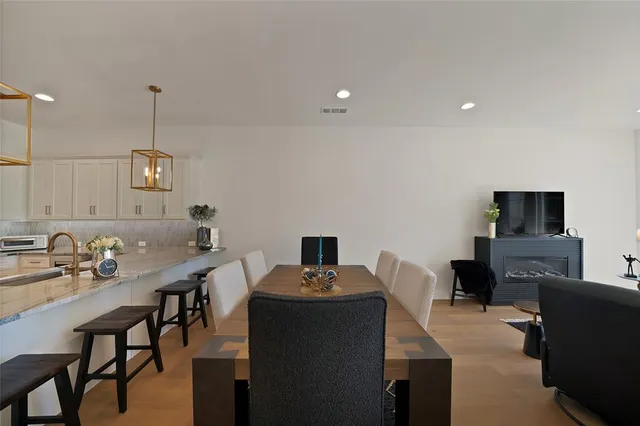 $542,500 | 336 Nursery Lane, Fort Worth, TX 76114