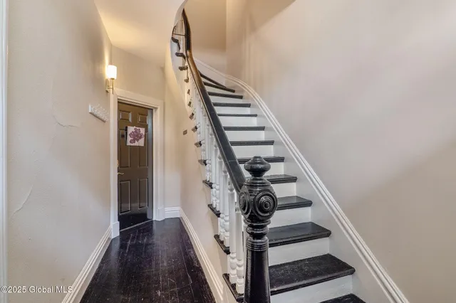 $2,400,000 | 462-470 2nd Avenue, Troy, NY 12182